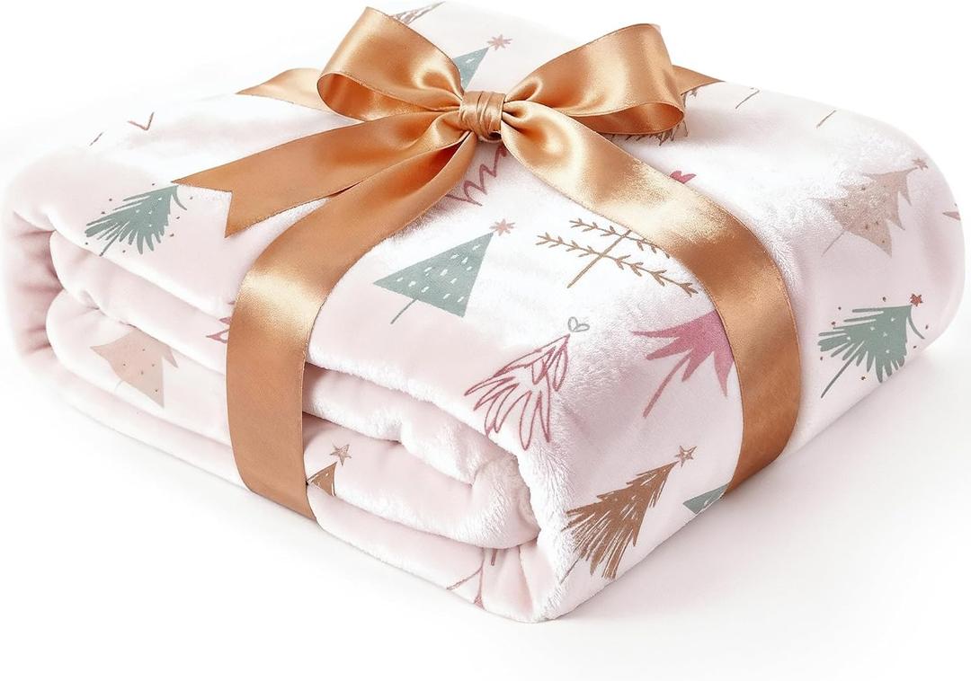 Ultra Soft Fleece Blanket Throw Size - Christmas Flannel Fleece Luxury Throw Blanket - Lightweight Throw for Couch, Bed, Chair - Warm & Breathable - Cozy Microplush Bedding - Christmas Trees, Pink