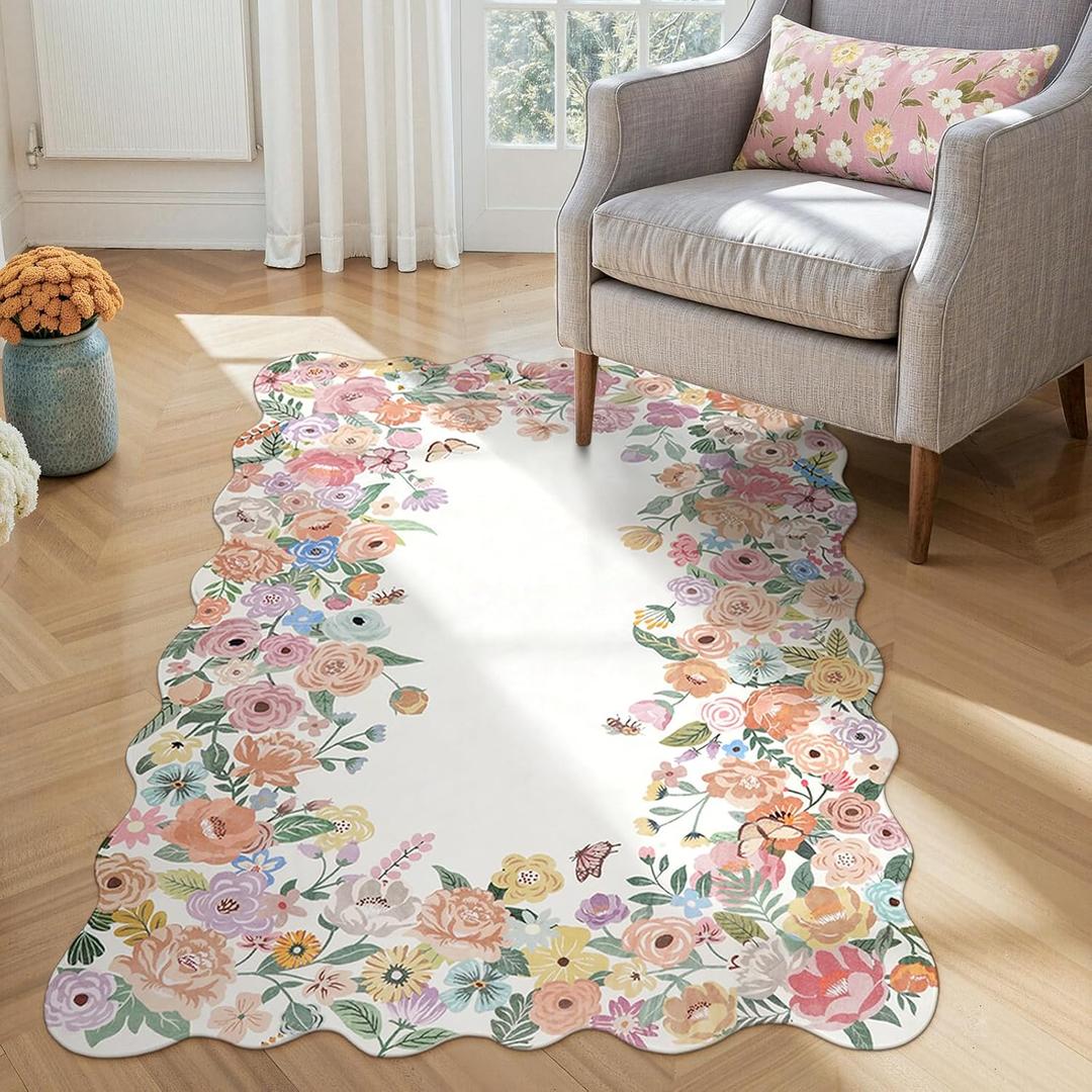 Wonnitar Washable 3x5 Bedroom Rug, Soft Camellia Floral Area Rugs for Living Room, Non Slip Boho Flower Nursery Rug Scalloped Throw Carpet for Kids Room Bedside Entryway Laundry Room (Beige,3'x5')