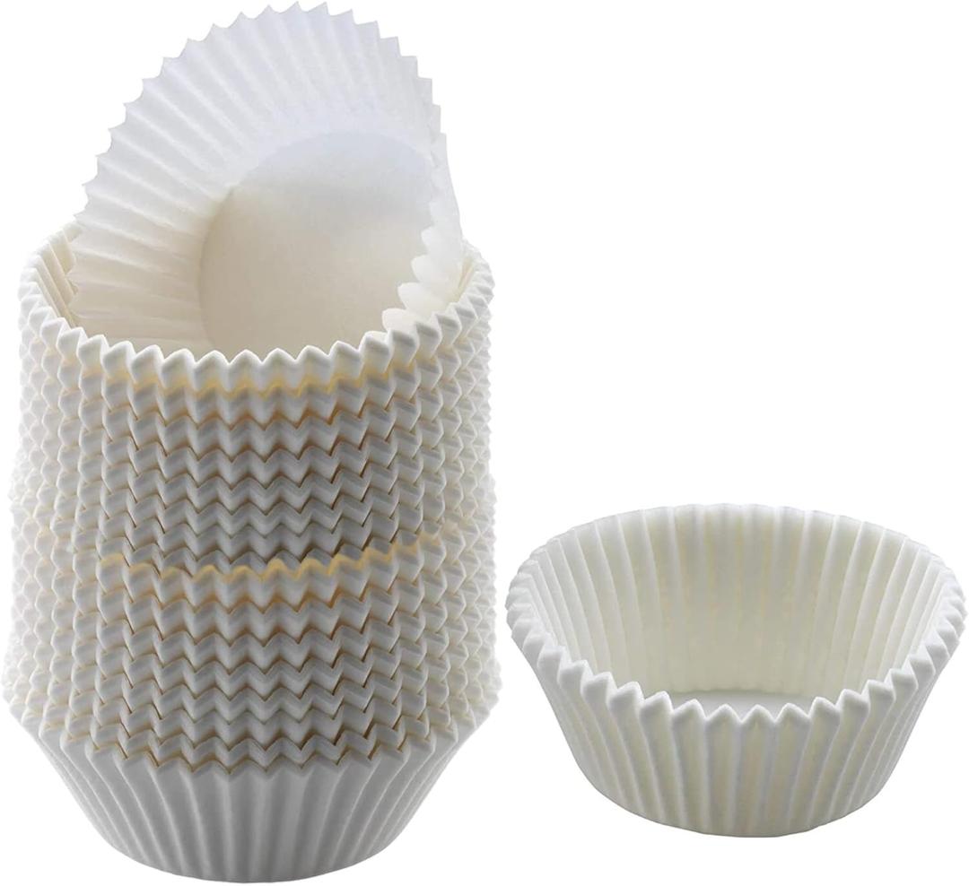 White Cupcake Liners Standard Size - 300-Pack Paper Baking Cups - Fits Perfectly Any Muffin Baking Pan - Muffin liners for Cupcakes, Muffins, & Egg Muffins - Greaseproof Cupcake Papers Wrappers