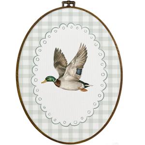 dvhdajed Coquette Mallard Duck Oval Wall Art Decor, Farmhouse Country Ducks Framed Canvas Art, Rustic Mallard Duck Green Checkered Oval Wall Hanging Decor for Home Bedroom Nursery, 8.7x11.3 Inch