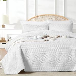 akkialla Full/Queen Size Quilt Bedding Set,White Lightweight Microfiber Soft Bedspread,Modern Style Geoetric Pattern Coverlet Set for All Seasons,3 Piece(1 Quilt,2 Pillow Shams) | Breathable material, Easy care
