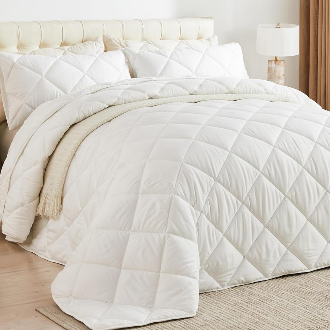 ENJOHOS 132x120 White Oversized King Extra Wide Comforter California King Cool Comforter for Extra Large Bed, Lightweight Breathable Bedding with 2 Matching Pillow Cases