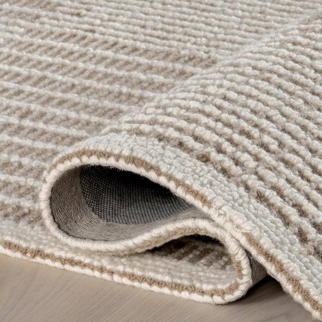 Ivory and Eden Bouclay Accent Rug 30x45"