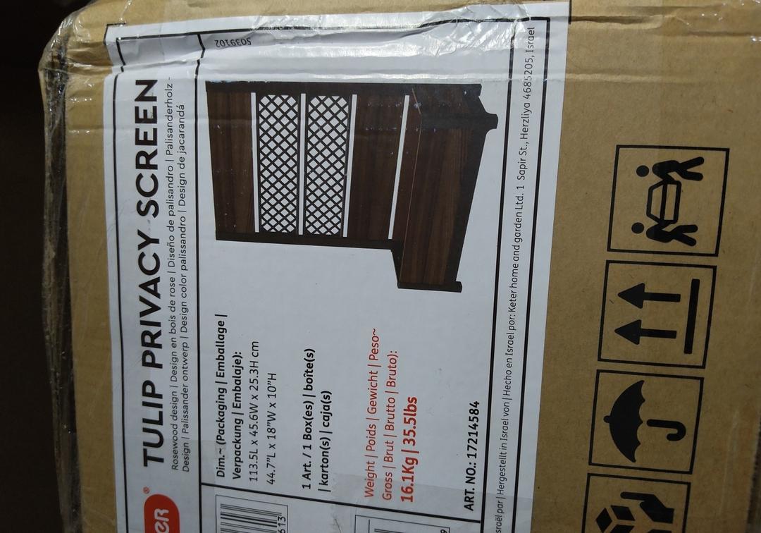 Keter Outdoor Planter Box with Privacy Screen and Trellis – 26 Gallon Raised Garden Bed for Climbing Plants & Flowers – Wood-Look Resin, Weather-Resistant Divider for Patio, Balcony & Backyard