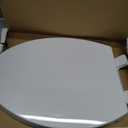 Elongated Toilet Seat, 18.5 Soft/Slow Close Oval (Oblong) Toilet Seat for Elongated Toilets, No-Slam Quiet-Close Lid, Easy-to-Install & Clean, Durable Never-Loosen White Plastic Seat