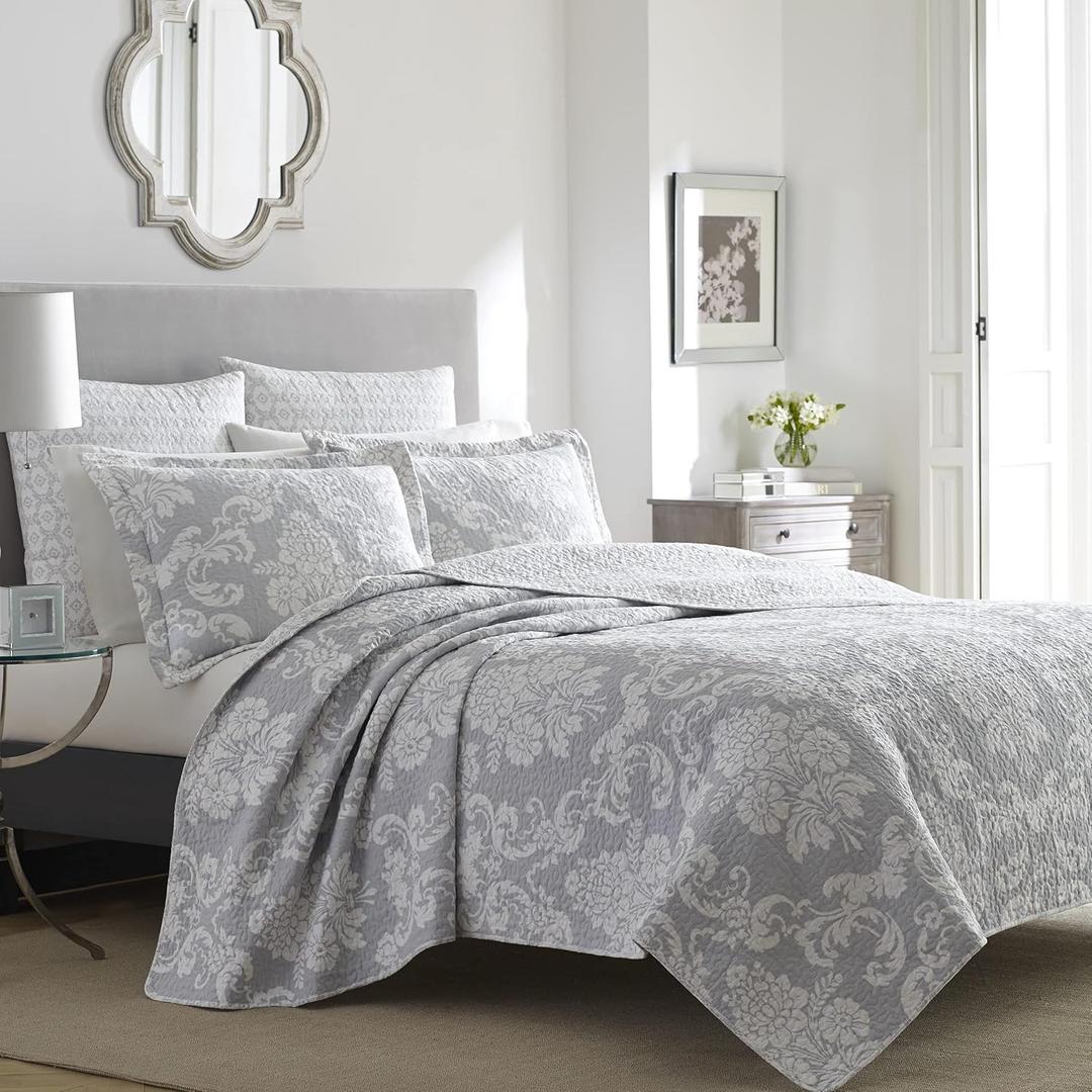 Laura Ashley - King Quilt Set, Cotton Reversible Bedding with Matching Shams, Lightweight Home Decor Ideal for All Seasons (Venetia Grey, King)