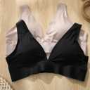 Knowyou Women's Seamless Plunge Bra Deep V-Neck Wireless Comfort Bra Unlined Triangle Sporty Bras Ultra Light Soft Stretch Bralettes for Ladies Black, L