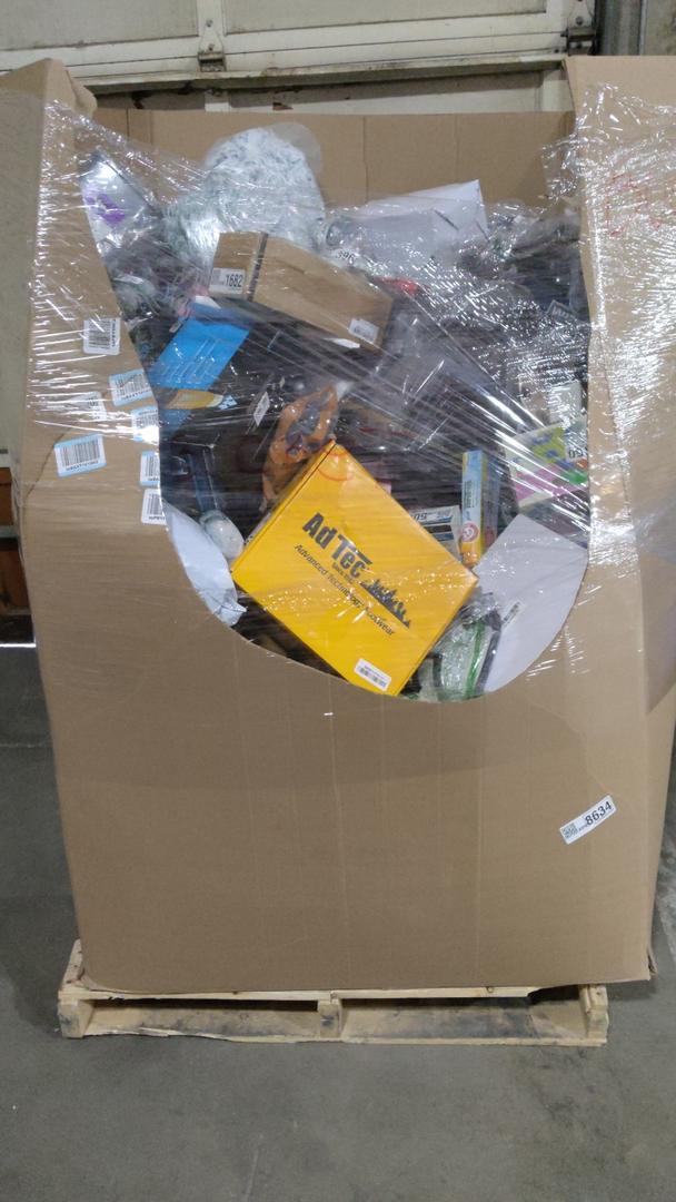 Pallet of Salvage Items