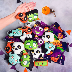 QINGQIU 24 Pack Halloween Mini Plush Toys Keychain Decorations Hanging Plush Ornaments for Kids Boys Girls Halloween Party Favors Halloween Treat Bags Gifts