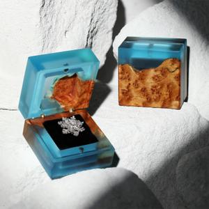 Wedding Ring Box for Proposal with Single Slot, Handcrafted, Made of Wood and Resin, Wedding Ceremony, Jewelry Organizer (Light Blue)