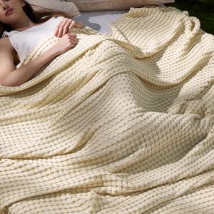 Bedsure Cooling Cotton Waffle King Size Blanket - Lightweight Breathable Blanket of Rayon Derived from Bamboo for Hot Sleepers, Natural, 104x90 Inches