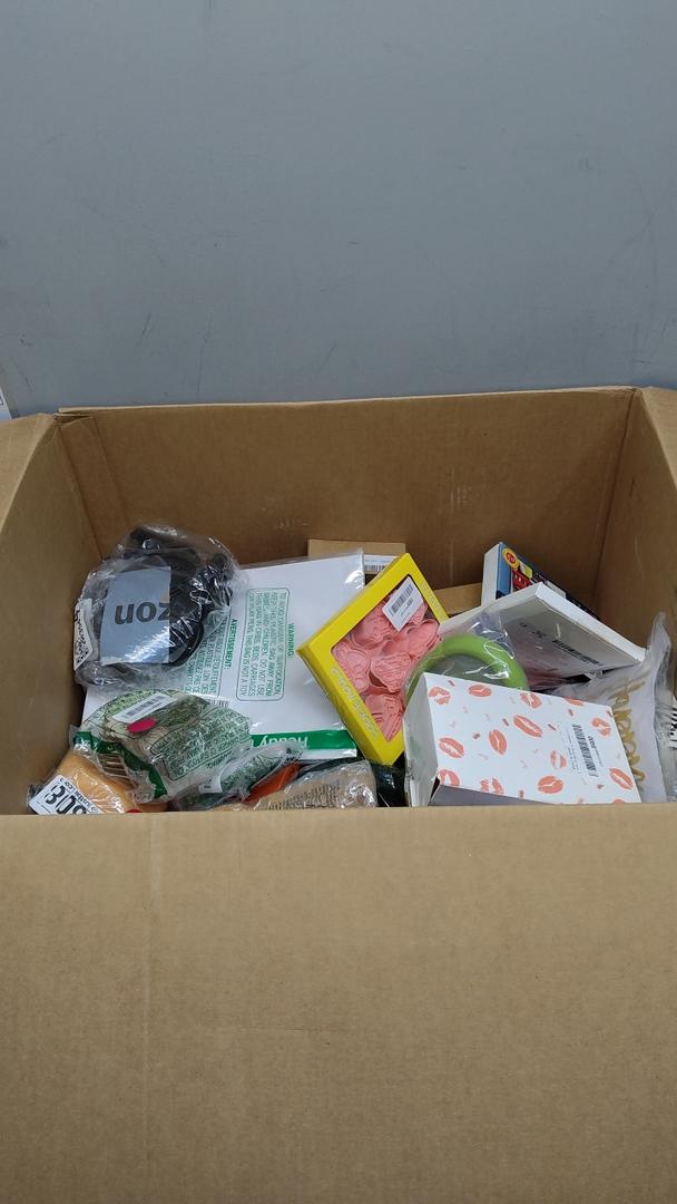 Box of Mixed Items