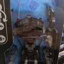 Transformers Studio Series The Last Knight Barricade Deluxe Class 4.5-Inch Converting Action Figure, Robot Toys for Ages 8+