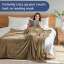 Ultra Soft Fleece Blanket Queen Size - Flannel Fleece Luxury Queen Blanket - Lightweight for Couch Bed Chair - Thick, Warm and Breathable - All Season Cozy Fuzzy, Anti-Static Microplush Bedding, Camel