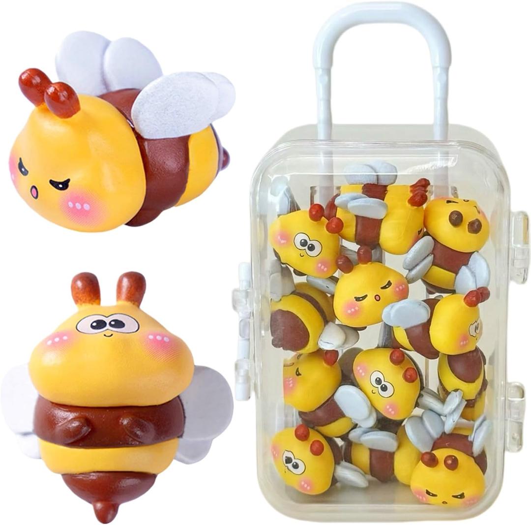 AKV Mini Resin Bees, Cute Mini Bees for Crafts Dollhouses Garden Birthday Party Table Decor, Cartoon Tiny Bees Figurine for Car Dashboard Decorations, Bee Gifts for Women (15Pcs with Luggage)