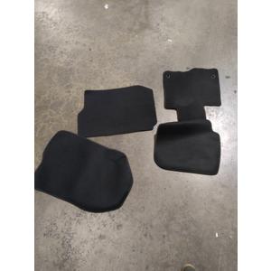 Honda CRV 4 Pcs Floor Mats Black