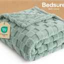 Bedsure Sage Green Throw Blanket for Couch - Checkered Fleece Blankets Gifts for Women Men Girls, Cute Soft Cozy Throw for Bedroom Home Decor Gifts, 50x60 Inches