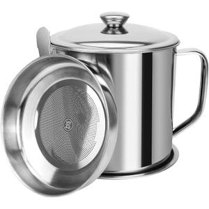 Bacon Grease Container,Kitchen Oil Container Can with Strainer and Anti-slip coaster tray for Store Meat Frying Oil and Cooking Grease Storage