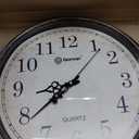 Geevon Vintage Wall Clock, Silent 18" Non Ticking Retro Round Clock Quartz Decorative Battery Operated Wall Clock for Kitchen, Office, Bedroom, Living Room, Classroom, Decor