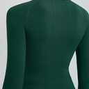 RUNNING GIRL Long Sleeve Yoga Shirts for Women, Soft Fitted Seamless Stretchy Casual Crew Neck Athletic Basic Shirt (Medium)