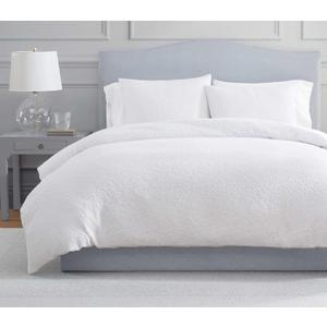 Martha Stewart - Queen Comforter Set, Naturally Soft Cotton-Rich Jacquard Bedding w/Matching Pillowcases, Textured 3 Piece Bed Set (Garden Trellis White)