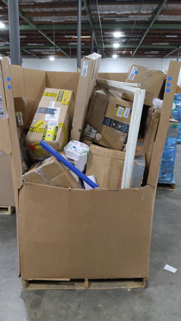 Pallet Of Salvage Items