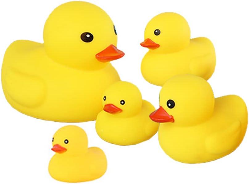 Bath Duck Toys 5 Pcs Rubber Duck Family Squeak Ducks Baby Shower Toy for Toddlers Boys Girls (Yellow Duck Family)