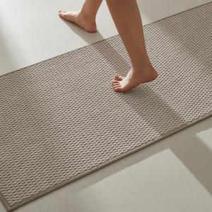 TYUU Bathroom Runner Rug, Long Bath Mat Washable Thin Quick Dry Low Pile Bathroom Runner Rugs Non Slip, Beige 24"x60"