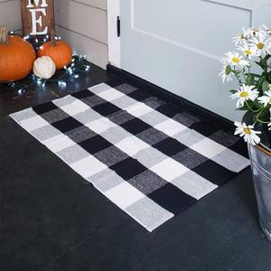 100% Cotton Buffalo Plaid Rugs, Buffalo Check Rug, 23.6''x35.4'', Checkered Outdoor Rug, Outdoor Plaid Doormat for Kitchen/Bathroom/Laundry Room/Bedroom (Black and White Porch Rugs)