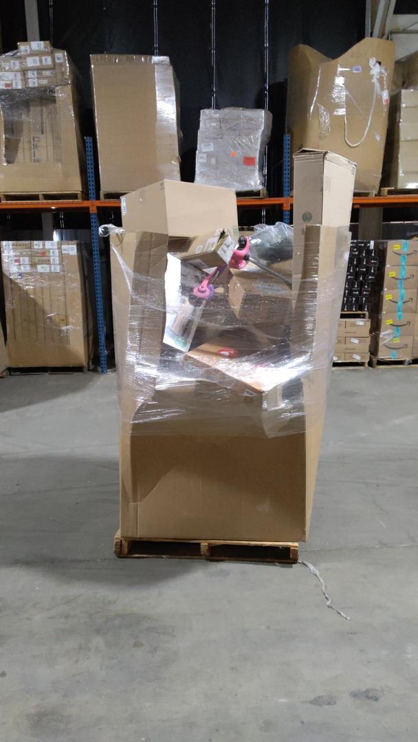 Pallet of Salvage Items