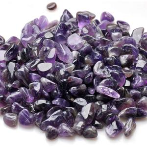 WAYBER 1 Lb/460g Natural Purple Amethyst Quartz Crystal Stones Irregular Decorative Pebble Rock Sand for Aquarium/Fish Turtle Tank/Vase Fillers/Air Plants/Succulent Plants Decor (Fill 1 Cup)