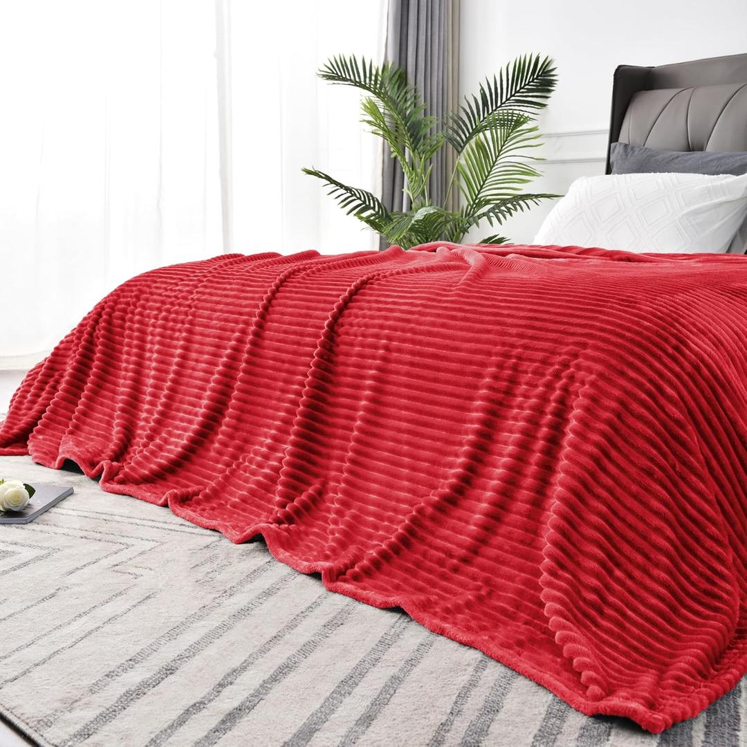 BEDELITE Fleece Blanket Queen Size – 3D Ribbed Jacquard Soft and Warm Decorative Fuzzy Blankets – Cozy, Fluffy, Plush Lightweight Throw Blankets for Couch, Bed, Sofa(Red, 90x90 inches)