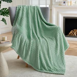 Joiedomi Sage Green Throw Blanket for Couch, Soft & Warm Sage Green Fleece Blankets Gifts for Women Mom, Cozy Cute Soft Throw 50x60 Inches