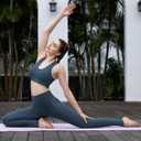 Sports Bras for Women High Support, Molded Cup High Impact Criss Cross Back Workout Yoga Bra No Removable Padded Bra (Blue, M)