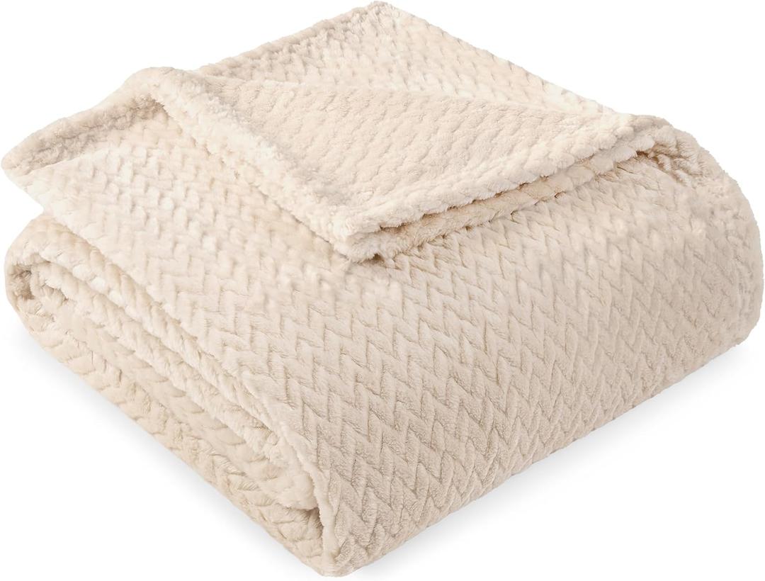 PAVILIA Soft Fleece Ivory Cream Throw Blanket for Couch, Lightweight Plush Warm Blankets for Bed, Fuzzy Cozy Flannel Blanket Throw for Sofa, Travel, Jacquard Pattern, Ivory/Cream, Twin, 60x80 inch