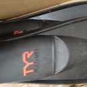 TYR FlexFins 2.0 Swim Fins Short Blade Training Fins for Swim Drills, Leg Strength, Technique & Flexibility (Black), Size: M: 7-9, W: 8.5-10.5