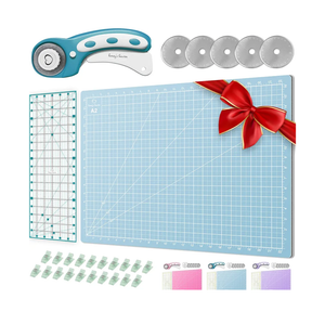 Rotary Cutter Set turquoise - Quilting Kit incl. 45mm Rotary Cutter, 5 Replacement Blades, A2 Cutting Mat, Acrylic Ruler and Craft Clips - Ideal for Crafting, Sewing, Patchworking, Crochet & Knitting