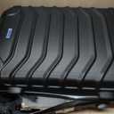 InUSA ENDURANCE Luggage with Spinner Wheels | Durable Lightweight Hardside Suitcase, Spacious Travel Bag with Handle and Trolley | 24-Inch Medium Checked Luggage | Black