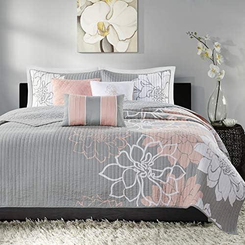 Madison Park Lola 100% Cotton Quilt Set-Casual Floral Channel Stitching Design All Season, Lightweight Coverlet Bedspread Bedding, Shams, Decorative Pillows, Full/Queen (90 in x 90 in), Blush 6 Piece