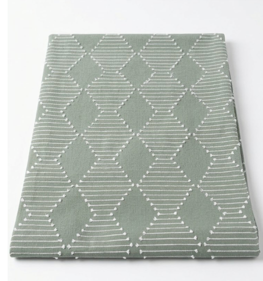 Lynn Clip Green Size 13x72 Runner