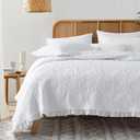 HORIMOTE HOME White Ruffled Quilt Queen Size, Stone-Washed Microfiber Lightweight Crinkled Farmhouse Rustic Shabby Chic Bedding Set, 3 Pieces Reversible Bedspread with Pillow Shams for All Season (Full/Queen(90"x 96"))
