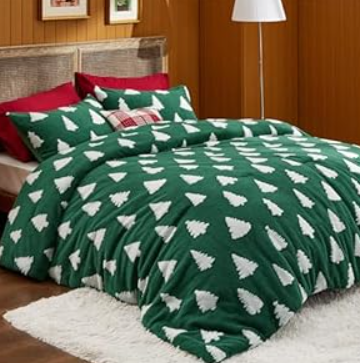 Bedsure Fluffy Christmas Comforter Set Queen - Red Bedding with Running Reindeer, Warm Flannel Fleece Bed Sets for Winter, 3 Pieces, 1 Soft Plush Shaggy Comforter with 2 Pillowcases