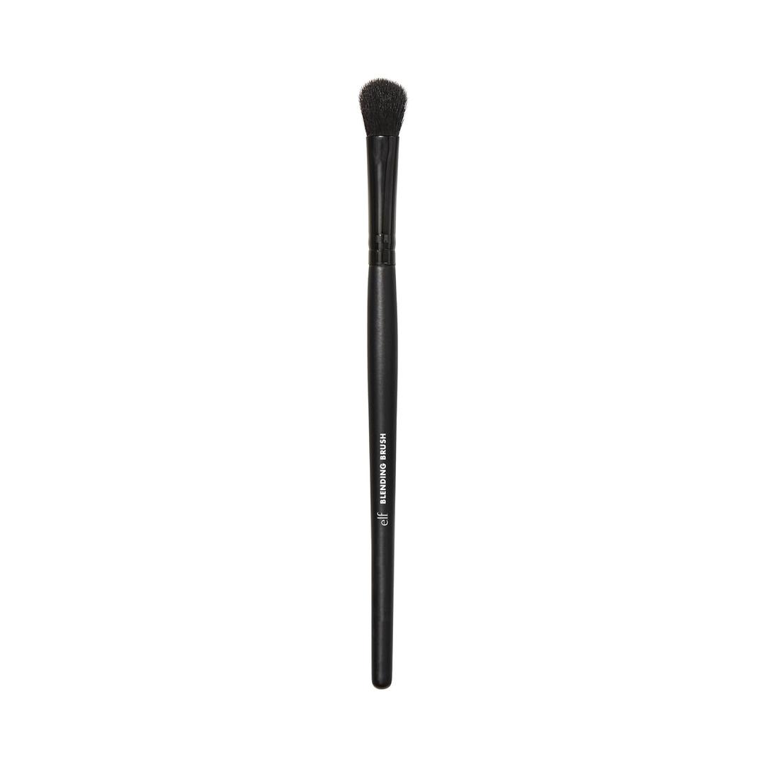 e.l.f. Blending Brush, Makeup Brush For Blending Eyeshadow & Concealer, Dome-Shaped, Made With Synthetic Bristles, Vegan & Cruelty-Free (1 Count (Pack of 1))