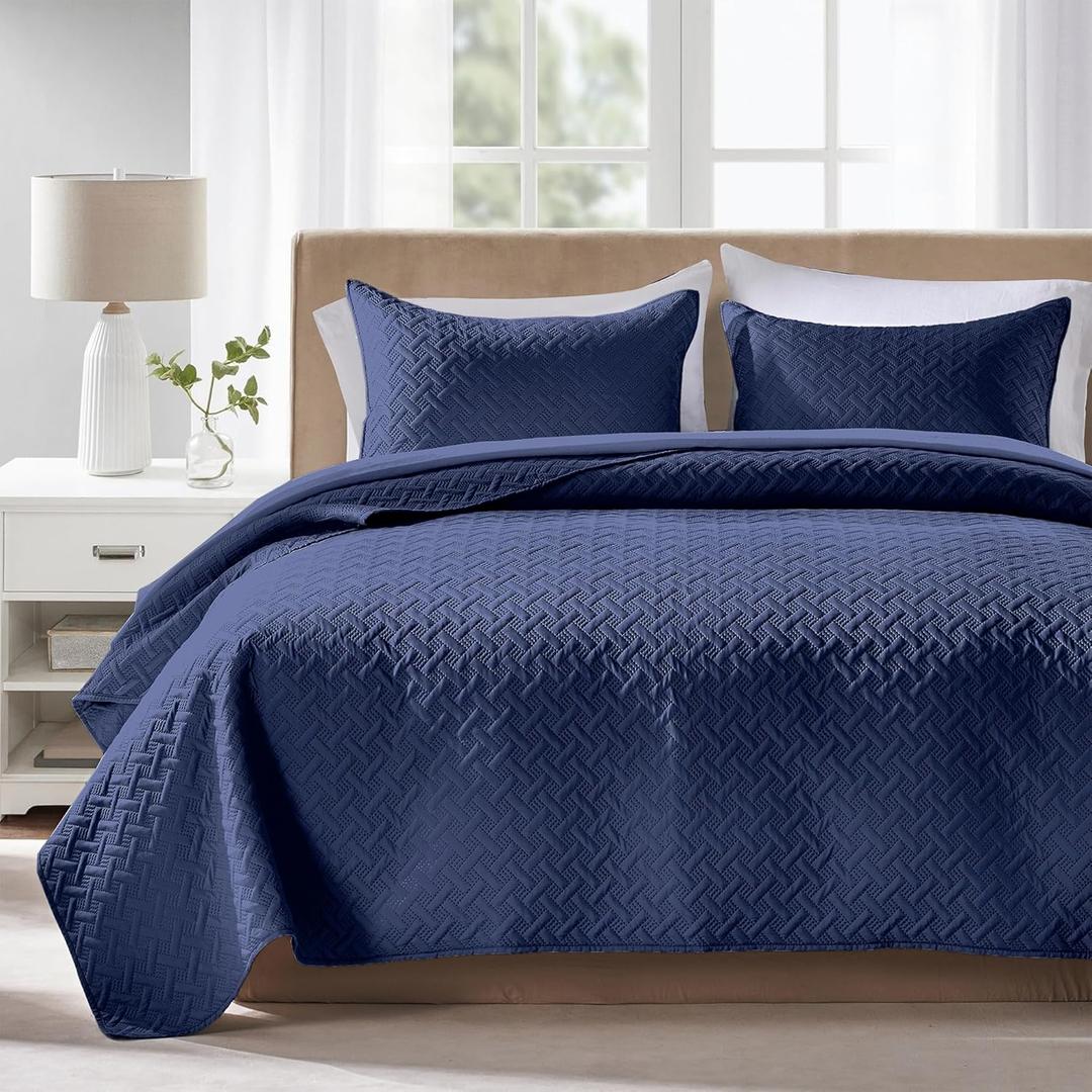 FLYMME Quilts Queen Size - Ultra Soft Navy Blue Quilt Lightweight Microfiber Bedspreads, Classic Basket Weave Pattern Bedspread Bed Coverlet 3 Pieces for All-Season (1 Quilt, 2 Pillow Shams) (Full/Queen(90"x96"))