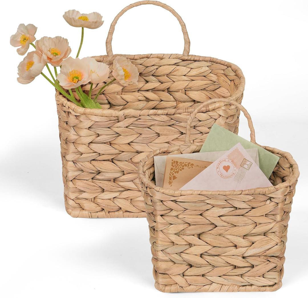 iEGrow Set of 2 Hanging Basket, Wicker Wall Basket Natural Water Hyacinth, Hanging Baskets for Organizing and Decor, Storage Baskets for Door Mounted Entryway Flower Mail Plant Garden