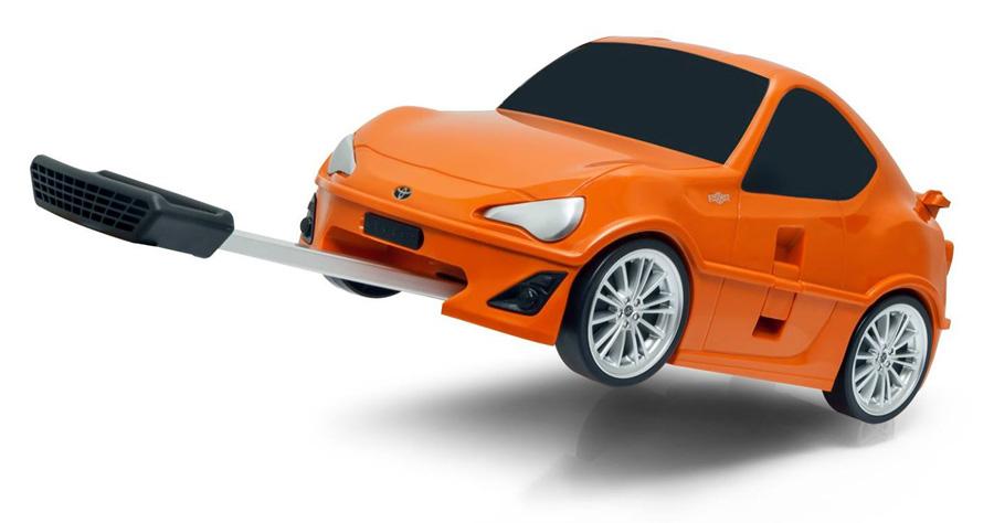 Kids Travel Case, GREEN Toyota, Rolling Backpack