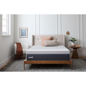 Lucid 4 Inch Bamboo Charcoal Infused Memory Foam Mattress Topper - Queen Size Moisture and Odor Control - Ventilated - Ultra Plush Feel, Pressure-Relief Bed Topper CertiPur Certified