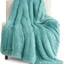 Bedsure Fluffy Green Throw Blanket Gifts for Women, Men, Soft Fleece Cozy Fuzzy Sherpa Plush Warm Minky Thick Faux Fur Throws for Couch, Bed, Green Decor House Blanket Gifts for Mom Dad, 50x60