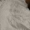 Bedsure Tufted Boho Comforter Set Oversized Queen - Beige Boho Bed Set, GentleSoft 3 Pieces Farmhouse Shabby Chic Embroidery Bedding, Gifts for Woman, Soft Jacquard Comforter for All Seasons (01 - Beige - Elegant)