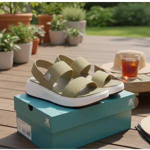 Zeroxposur womens Platform Sandal 8